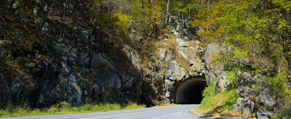 Mary's Rock Tunnel and Overlook
